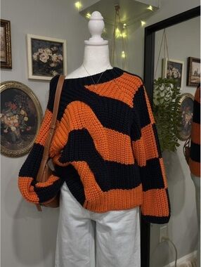 Zara Chunky Orange + Navy Striped Knit Sweater 🧡